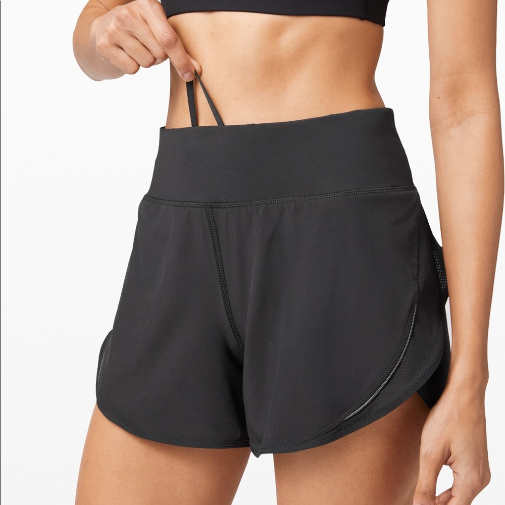 NWT Lululemon Run Off Route Short